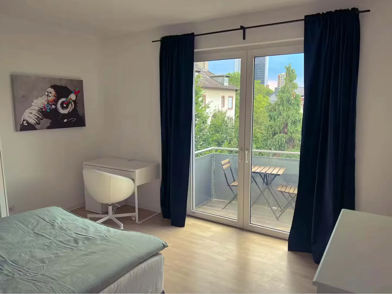 WG-Zimmer mit 25 m² in Frankfurt am Main – Bild 2