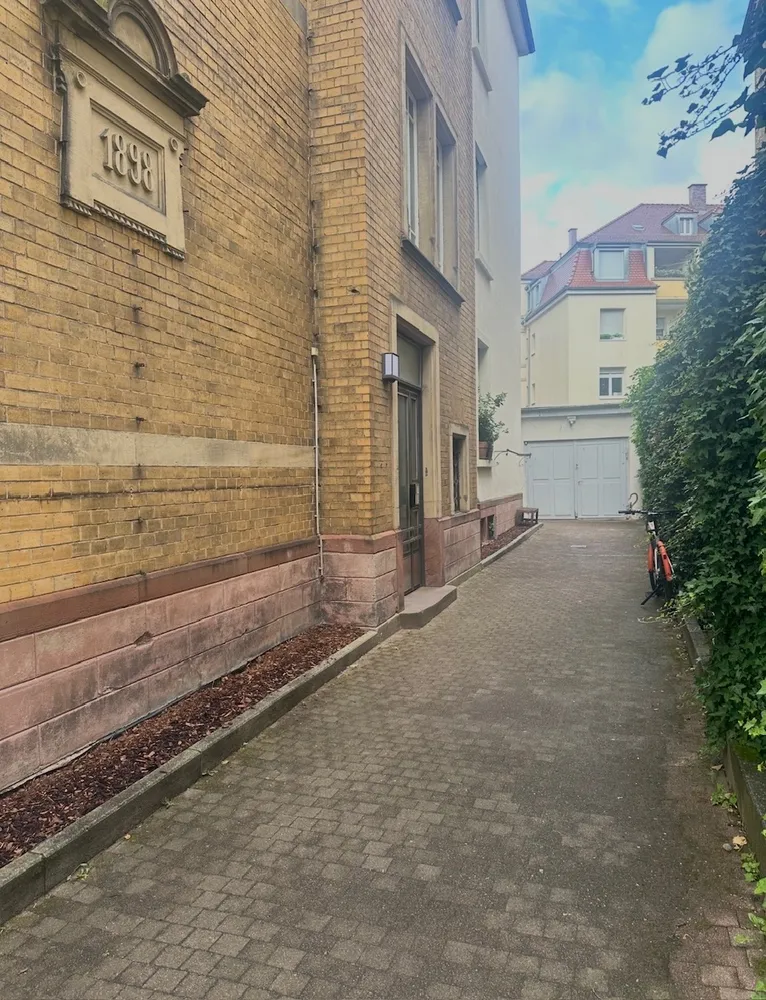 3 Zimmer Wohnung mit 90 m² in Karlsruhe – Bild 2