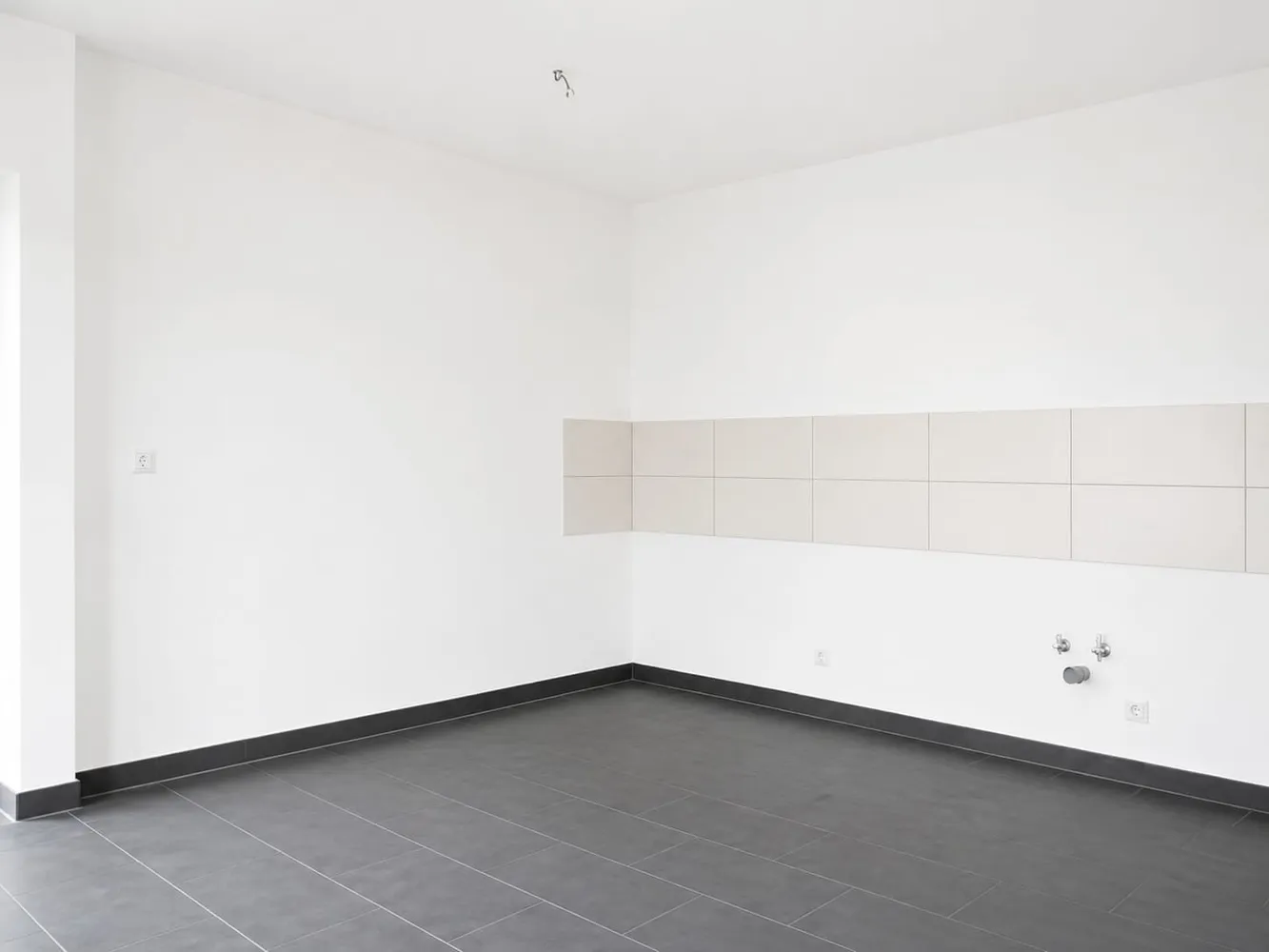 4 Zimmer Wohnung mit 107 m² in Magdeburg – Bild 7