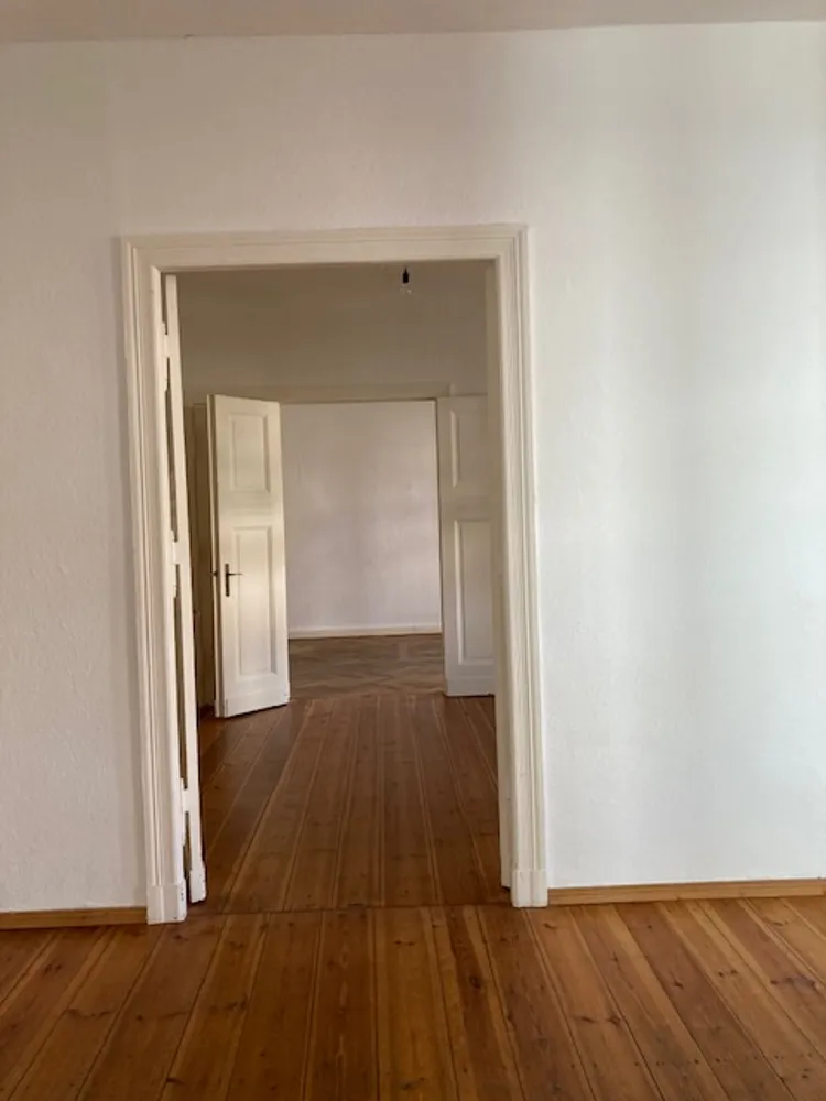 4 Zimmer Wohnung mit 135 m² in Berlin – Bild 11
