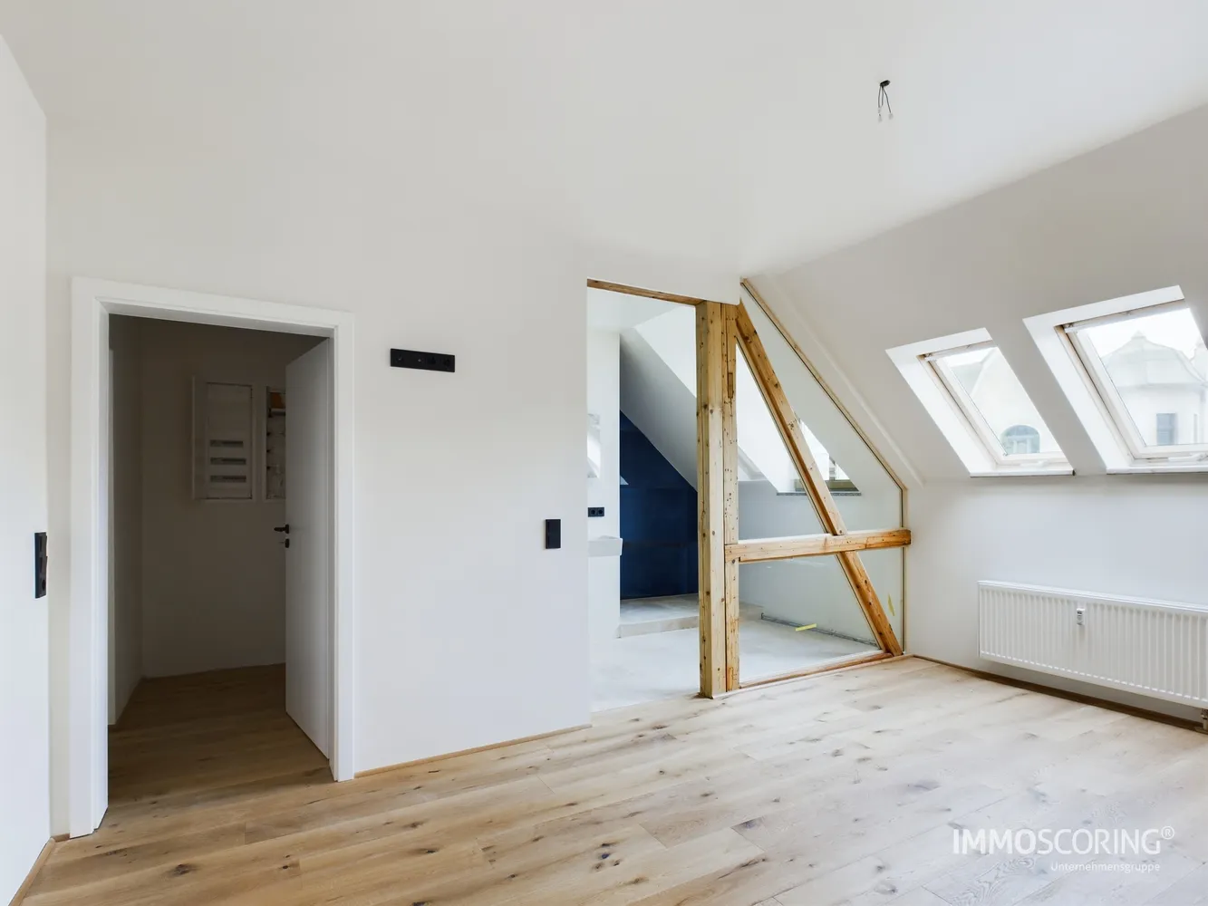 4 Zimmer Wohnung mit 128 m² in Chemnitz – Bild 1