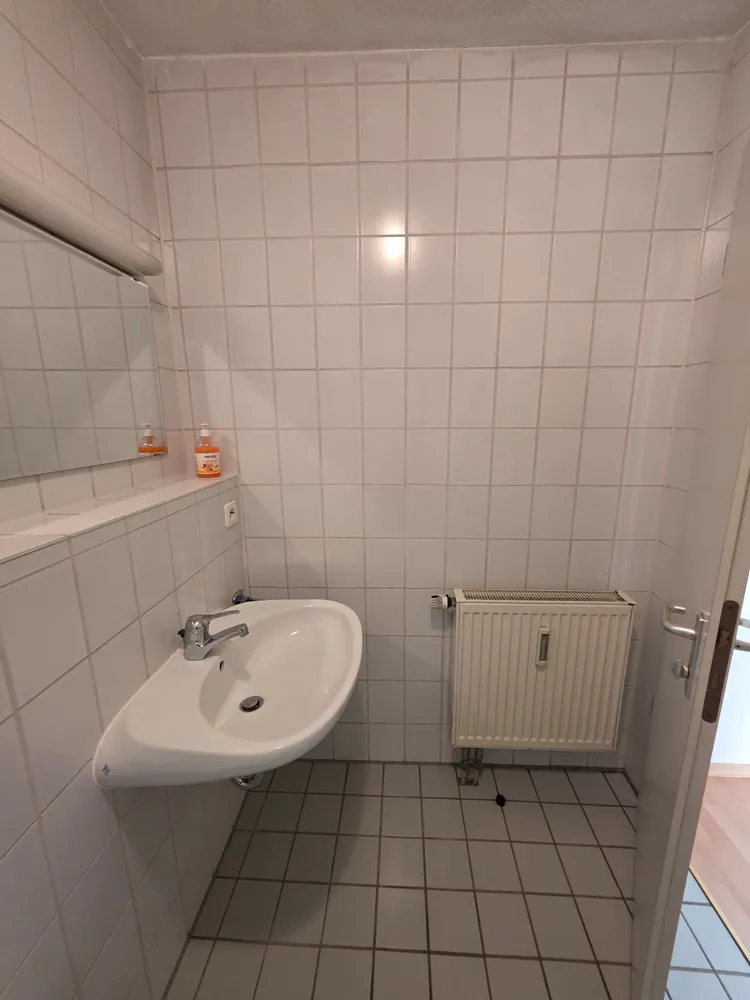 1 room apartment with 25 m² in Regensburg – Photo 9