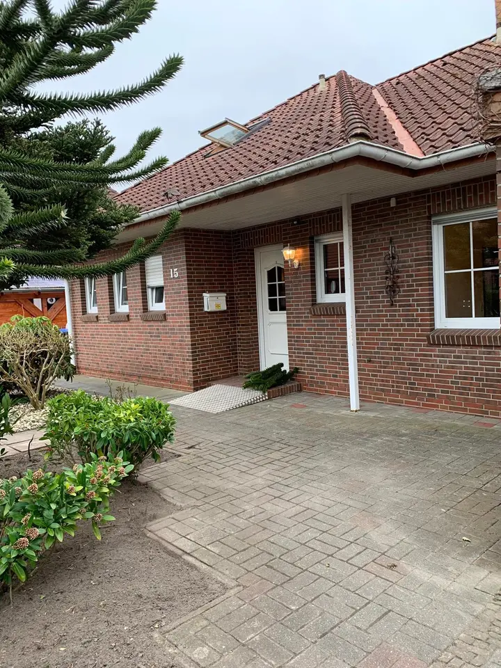 8 Zimmer Haus mit 280 m² in Emden – Bild 6
