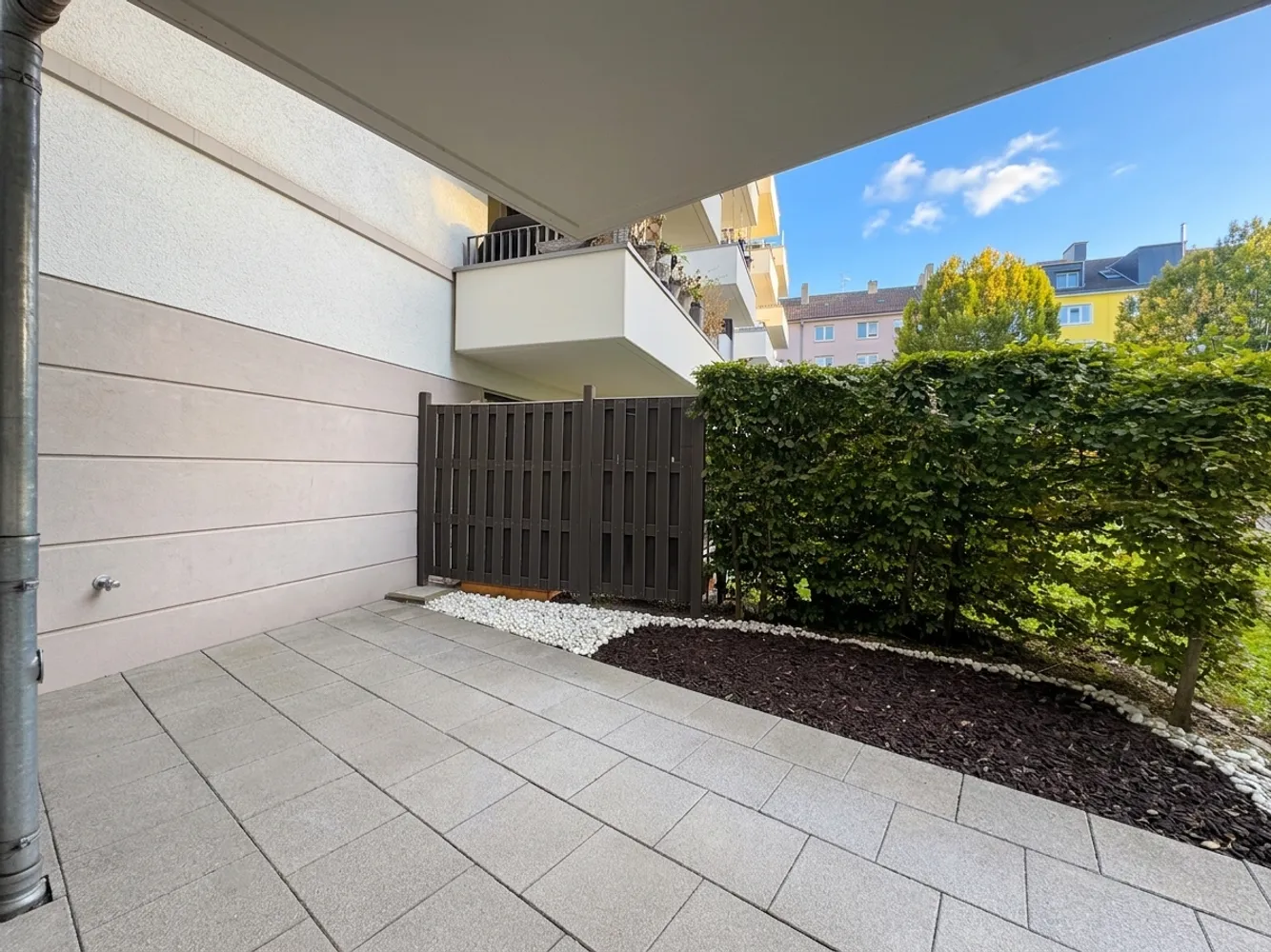 2 room apartment with 92 m² in Dortmund – Photo 2