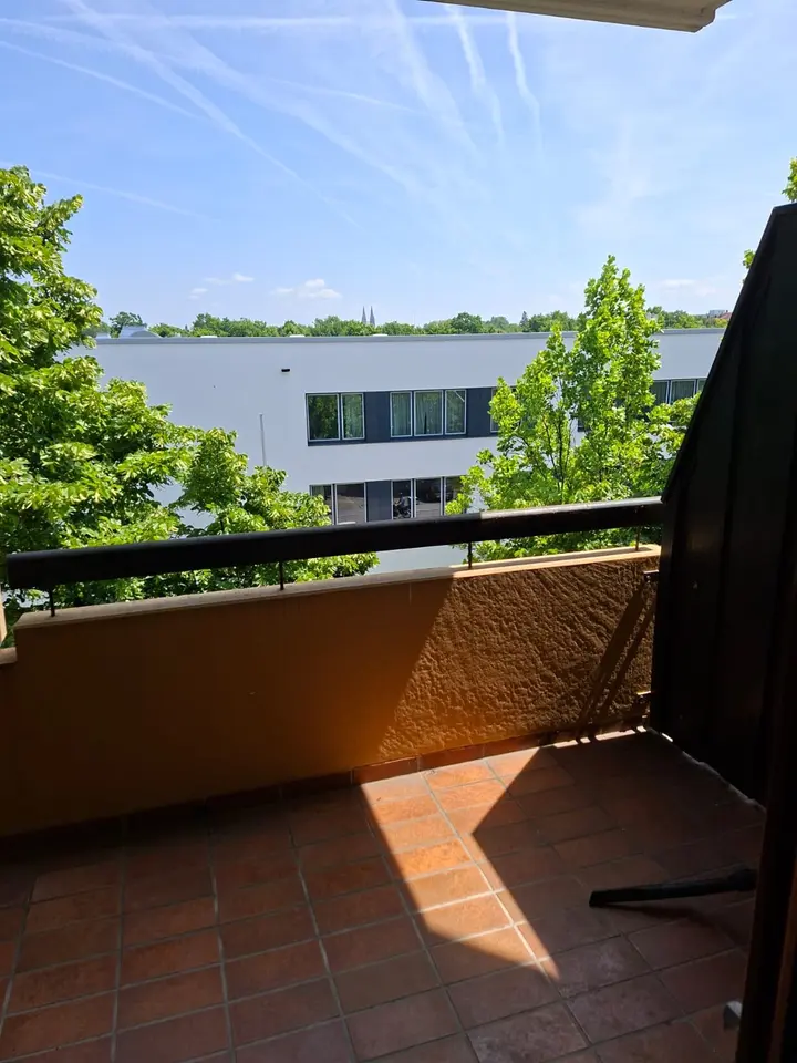 3 Zimmer Wohnung mit 80 m² in Regensburg – Bild 5