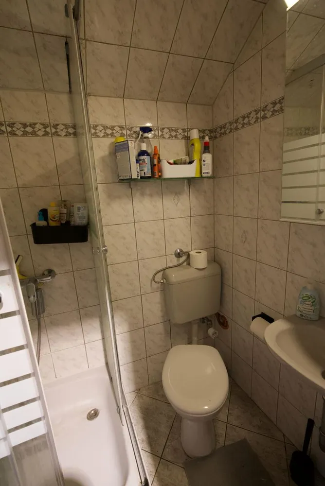 4 Zimmer Wohnung mit 99 m² in Karlsruhe – Bild 1