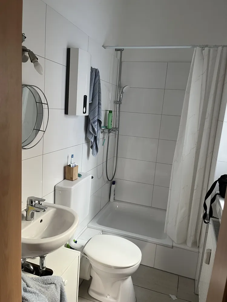 1 Zimmer Wohnung mit 35 m² in Krefeld – Bild 2