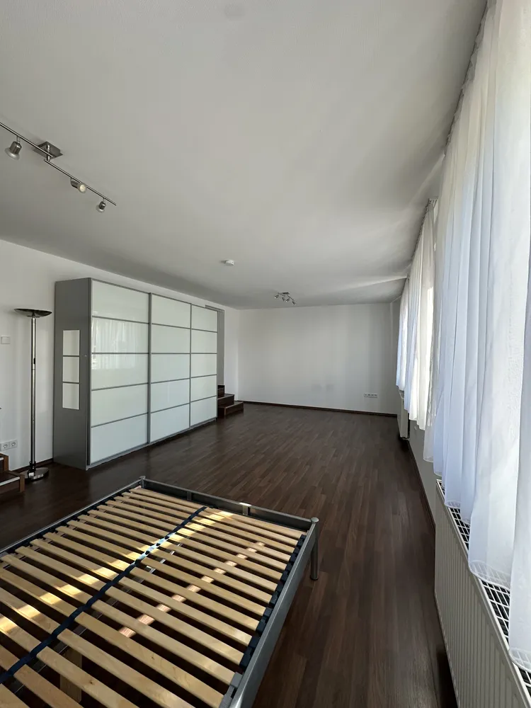 1 Zimmer Wohnung mit 52 m² in Stuttgart – Bild 4