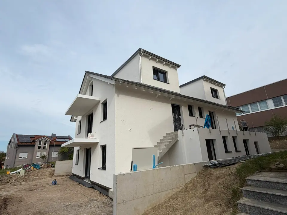 5 Zimmer Wohnung mit 106 m² in Pforzheim – Bild 4