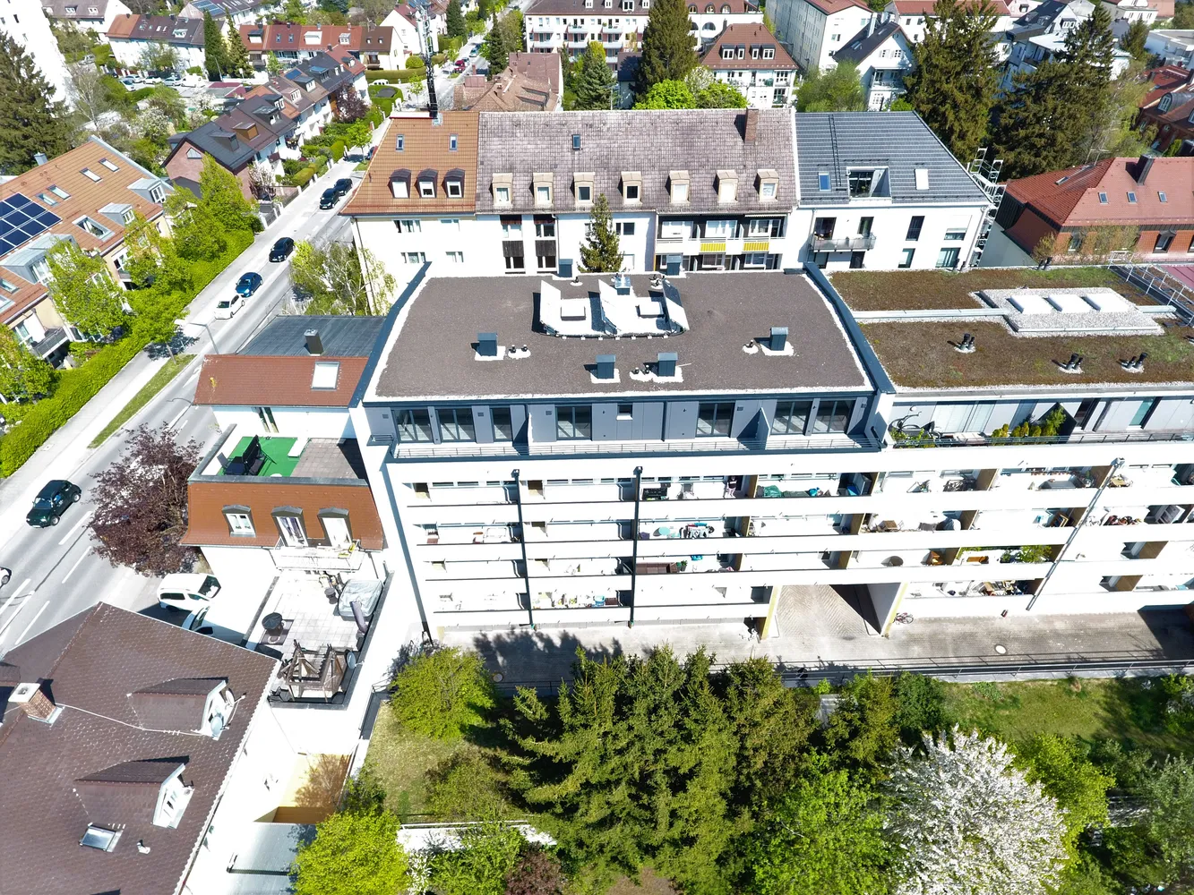 2 Zimmer Wohnung mit 77 m² in München – Bild 6