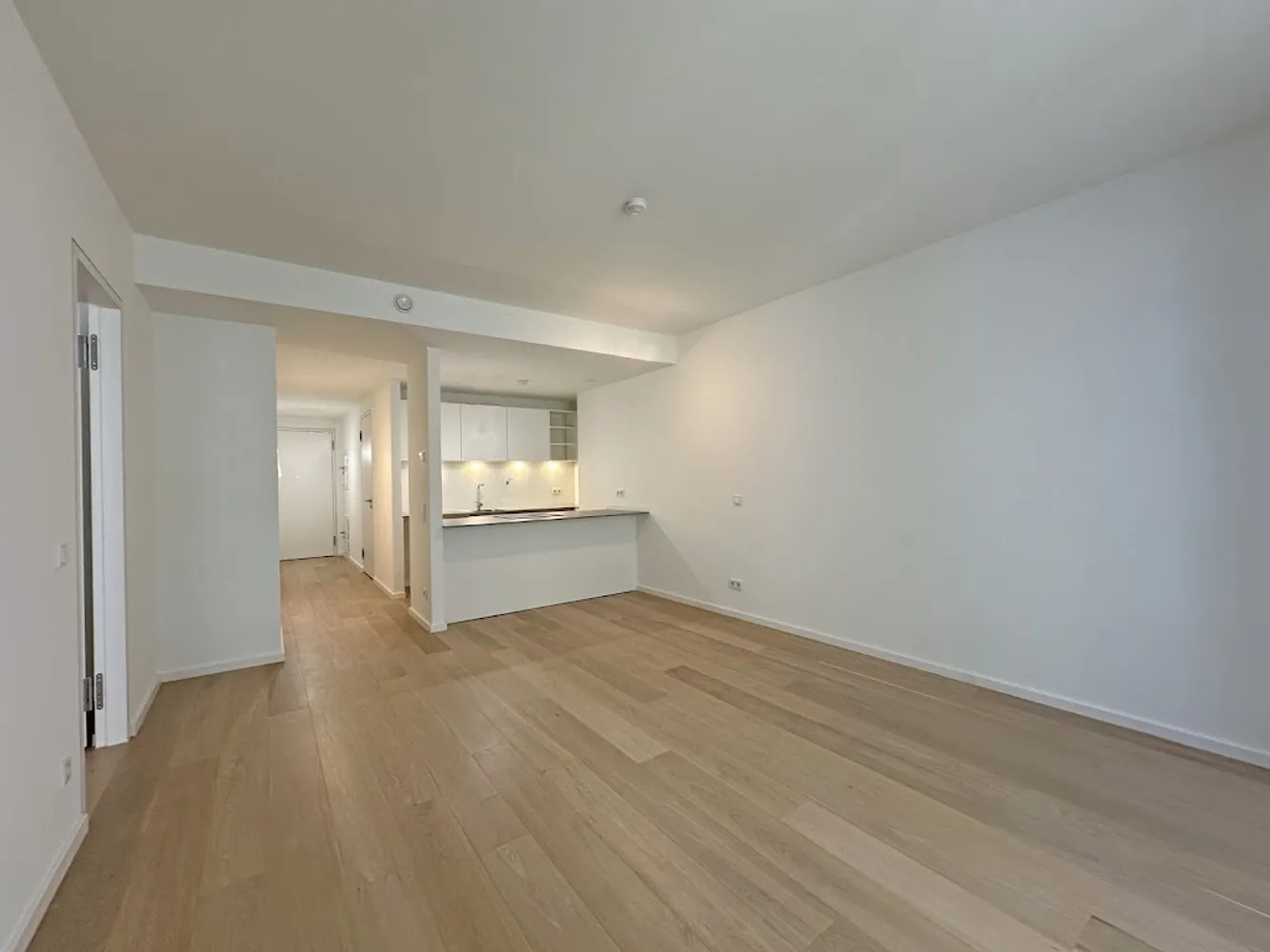 2 Zimmer Wohnung mit 54 m² in Hamburg – Bild 2