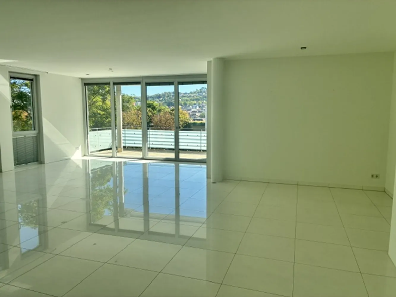 3 Zimmer Wohnung mit 123 m² in Stuttgart – Bild 3