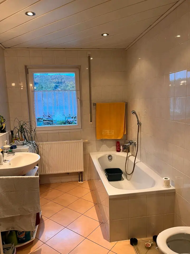 3 Zimmer Wohnung mit 80 m² in Sonneberg – Bild 5