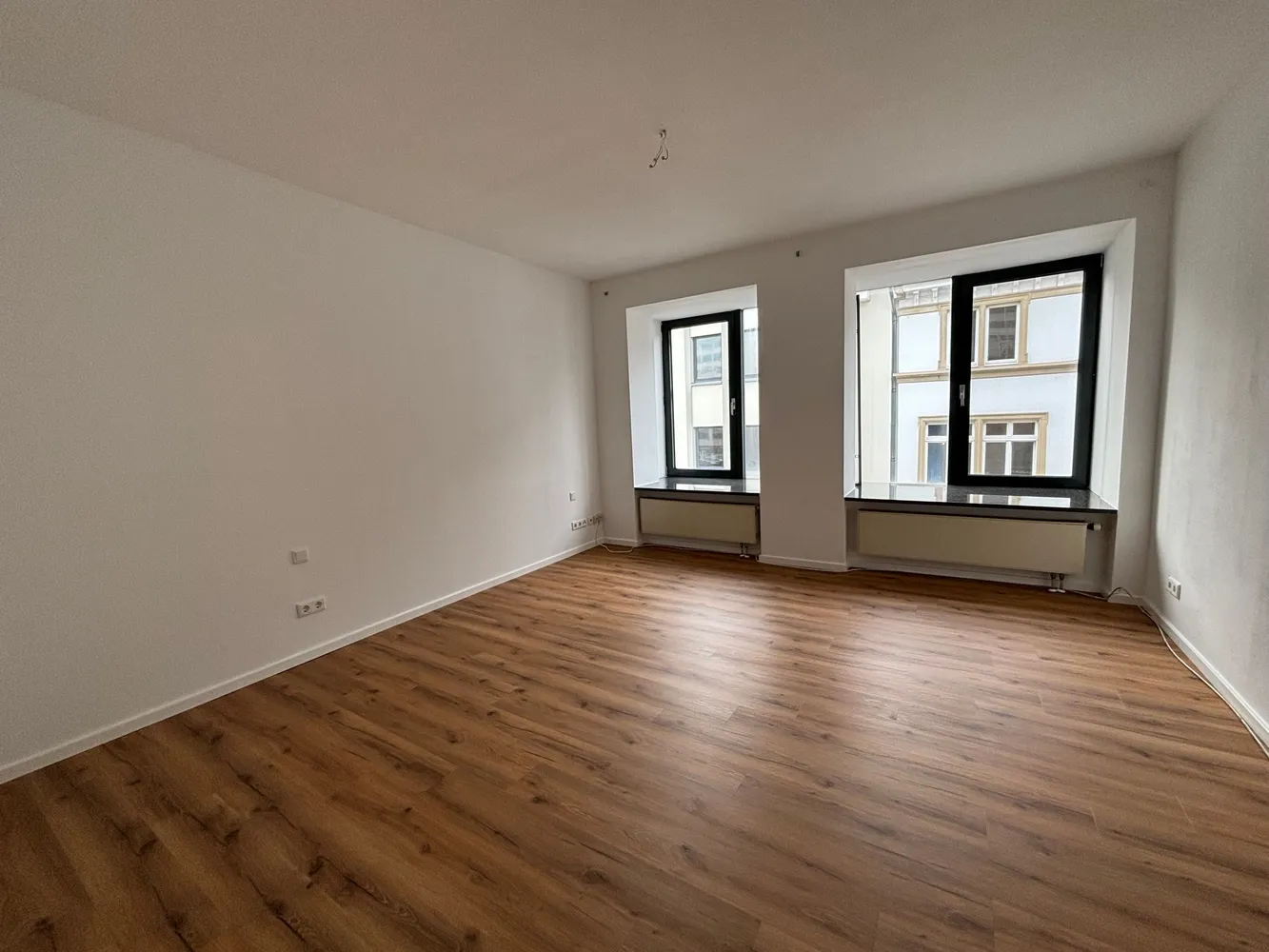 3 Zimmer Wohnung mit 116 m² in Frankfurt am Main – Bild 2