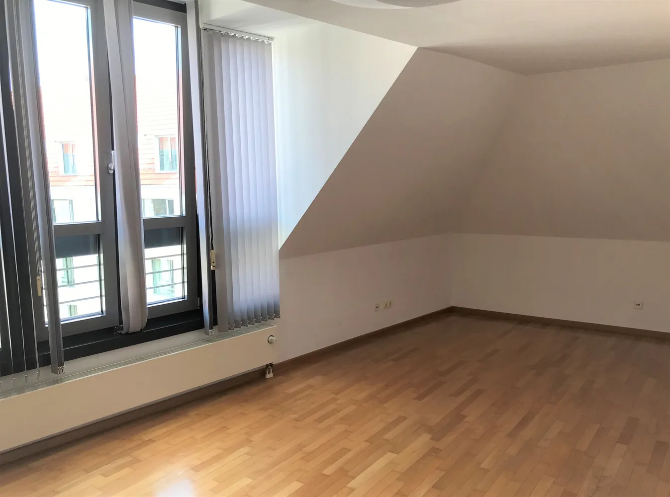 3 Zimmer Wohnung mit 126 m² in Dresden – Bild 8