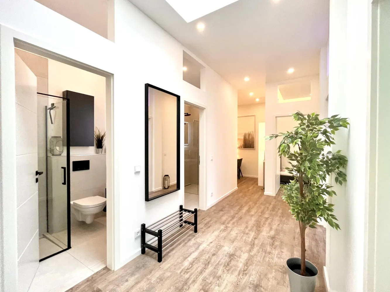 Shared room with 16 m² in Munich – Photo 2