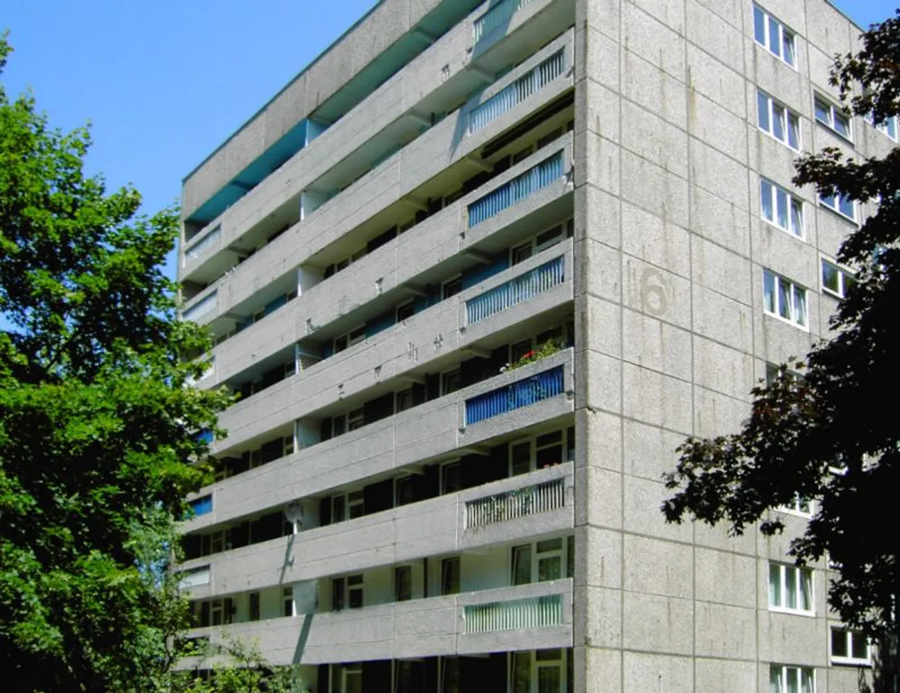 4 Zimmer Wohnung mit 94 m² in Frankfurt am Main – Bild 1