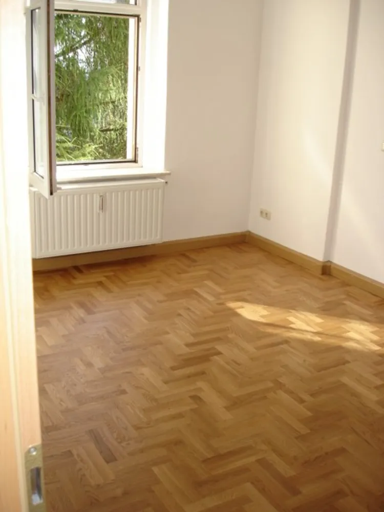 4 Zimmer Wohnung mit 103 m² in Plauen – Bild 9