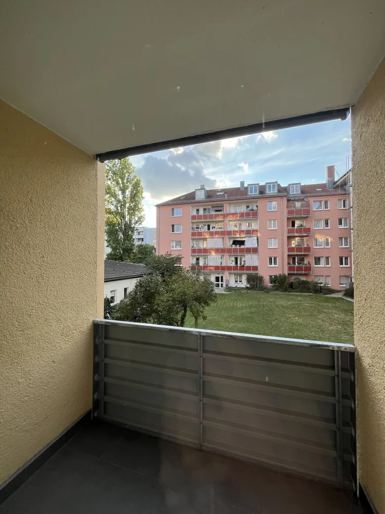 2 Zimmer Wohnung mit 67 m² in München – Bild 10
