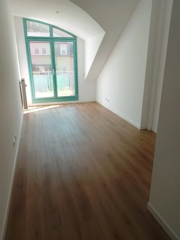 3 Zimmer Wohnung mit 82 m² in Dresden – Bild 2