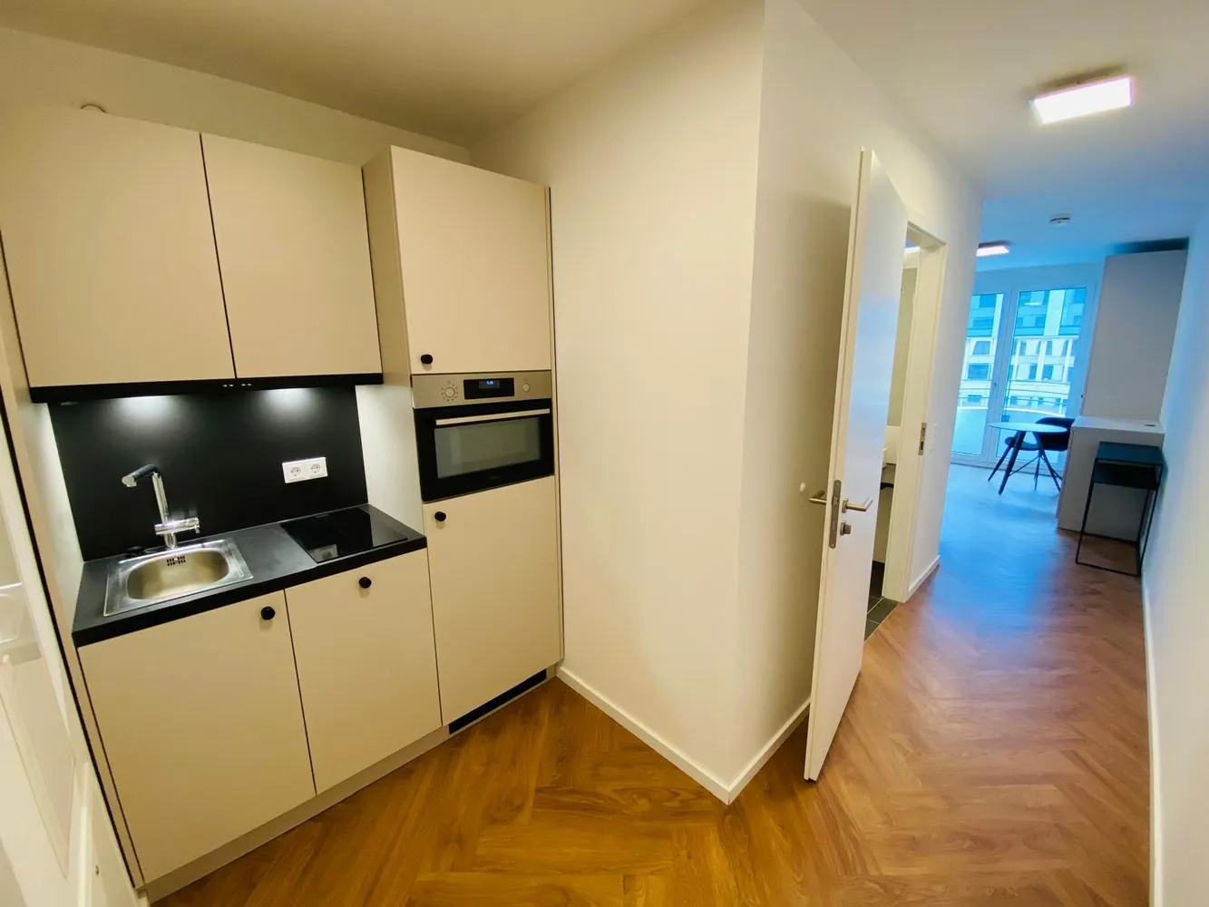 1 room apartment with 23 m² in Berlin – Photo 6