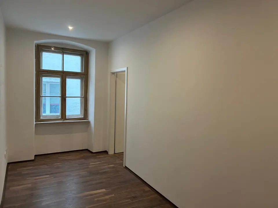 5 Zimmer Wohnung mit 100 m² in Regensburg – Bild 9