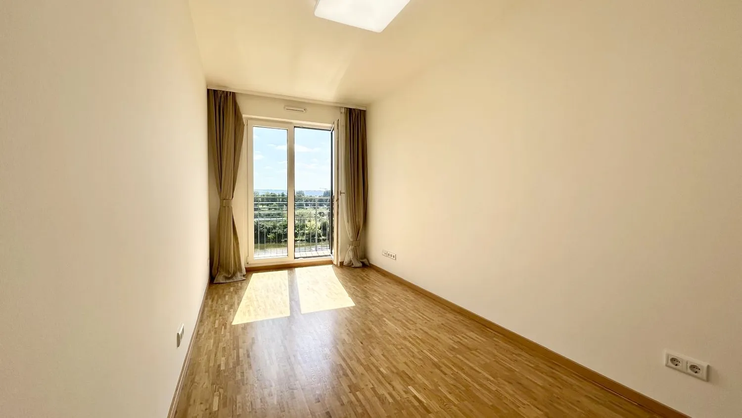 4 Zimmer Wohnung mit 109 m² in Dresden – Bild 10