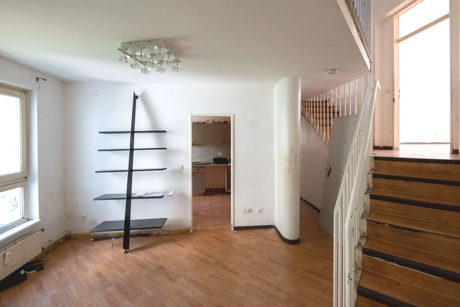 6 Zimmer Wohnung mit 142 m² in Berlin – Bild 2