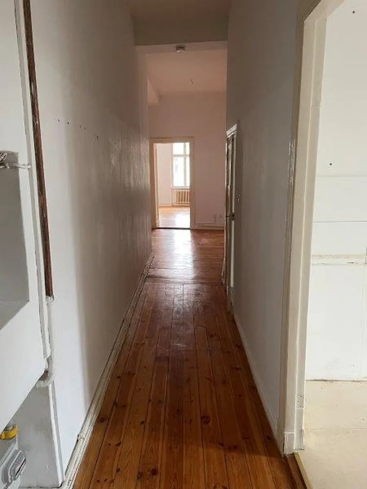 3 Zimmer Wohnung mit 110 m² in Berlin – Bild 2
