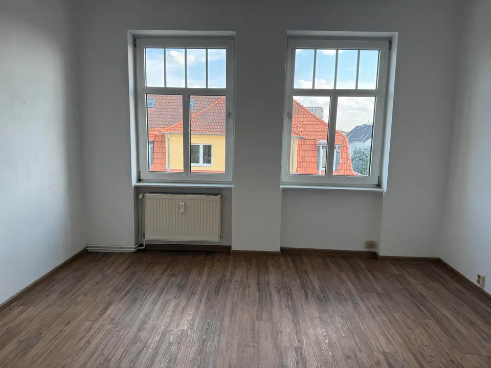 2 Zimmer Wohnung mit 41 m² in Halle (Saale) – Bild 2