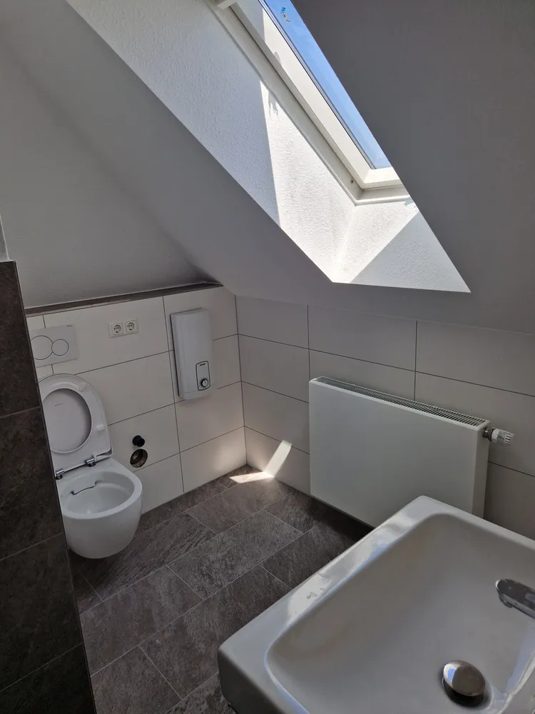 2 Zimmer Wohnung mit 49 m² in Wiesbaden – Bild 3