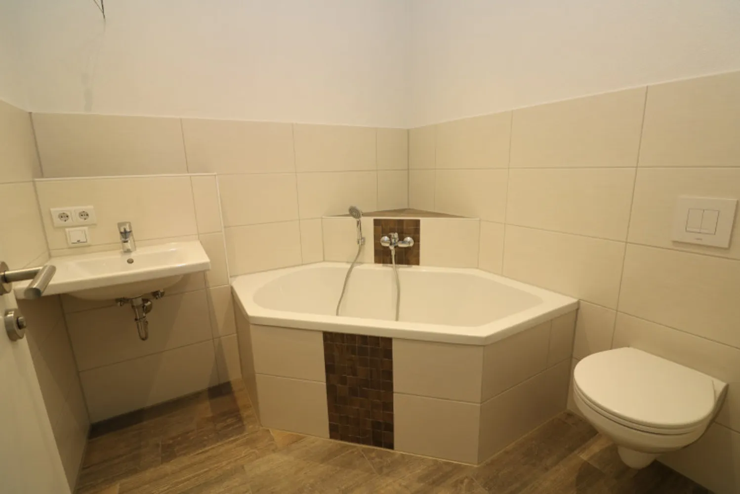 4 room apartment with 95 m² in Freiberg – Photo 1