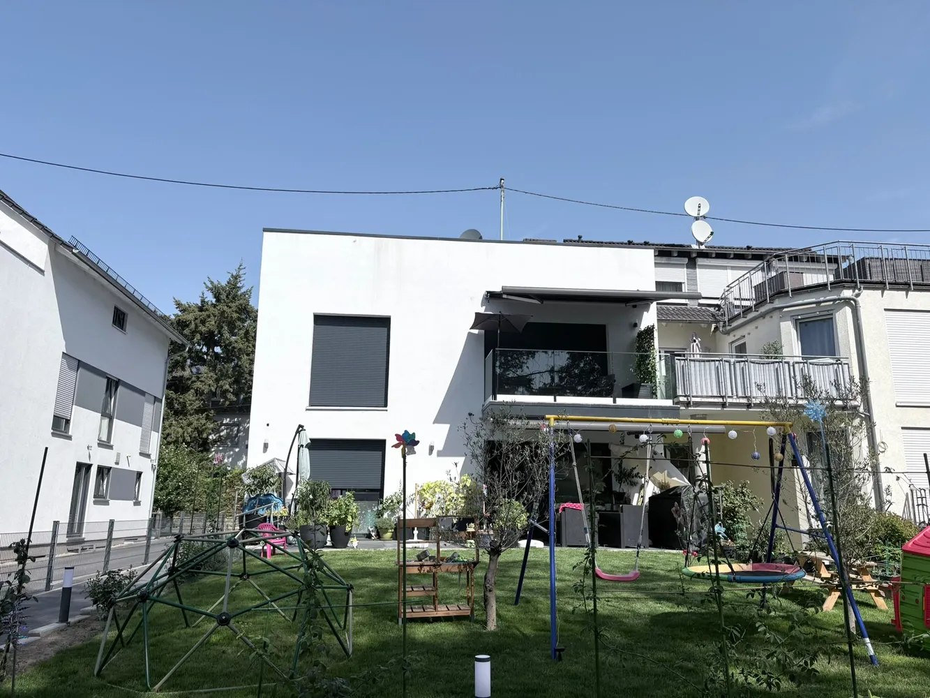 4 Zimmer Wohnung mit 95 m² in Frankfurt am Main – Bild 4