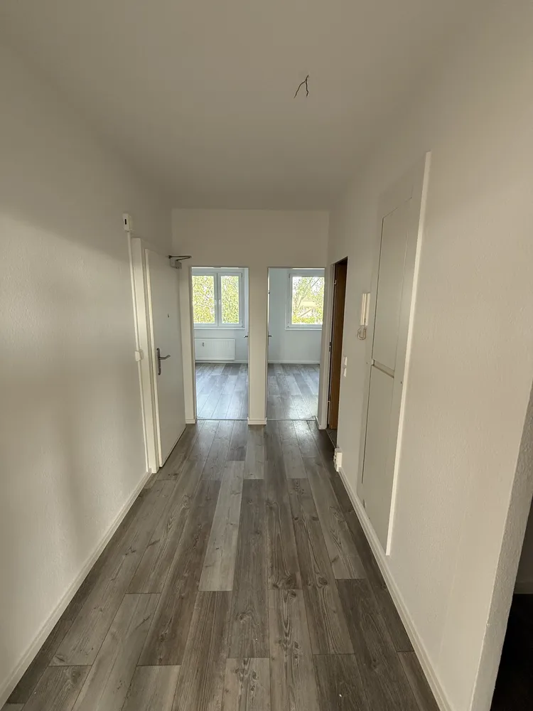 3 Zimmer Wohnung mit 57 m² in Halle (Saale) – Bild 2