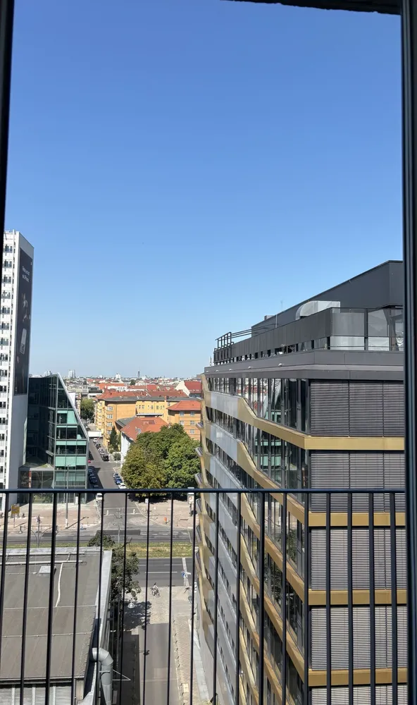 2 Zimmer Wohnung mit 76 m² in Berlin – Bild 7