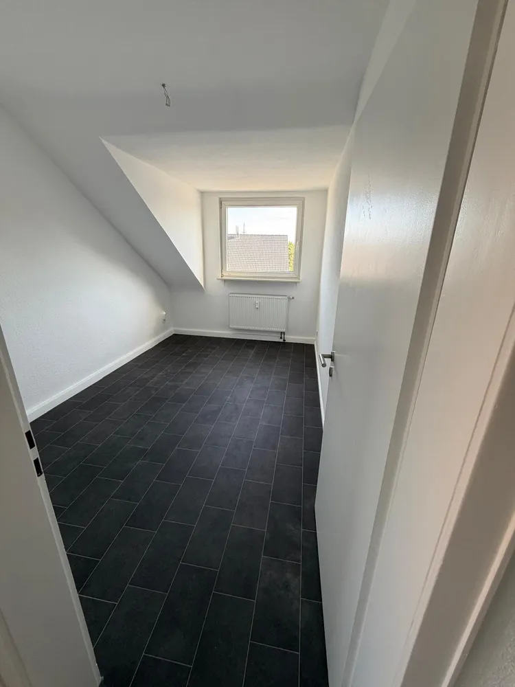 4 Zimmer Wohnung mit 77 m² in Duisburg – Bild 6