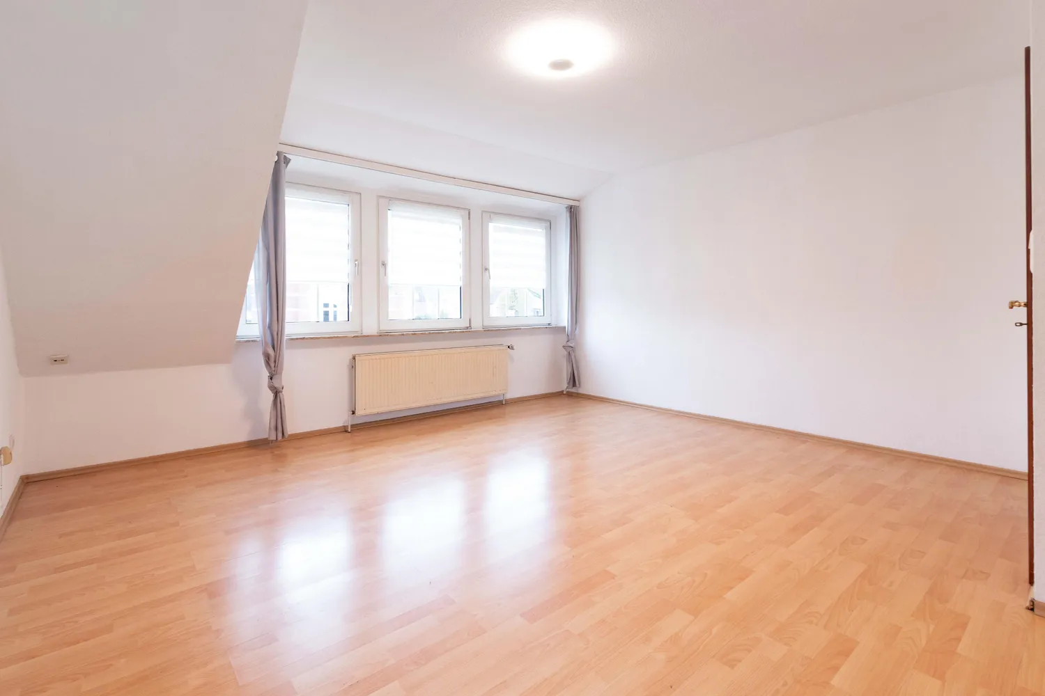 2 Zimmer Wohnung mit 50 m² in Emden – Bild 1