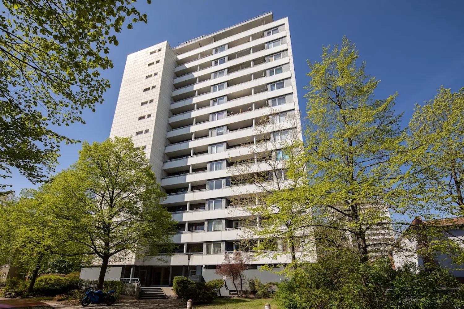 2 Zimmer Wohnung mit 69 m² in Berlin – Bild 1