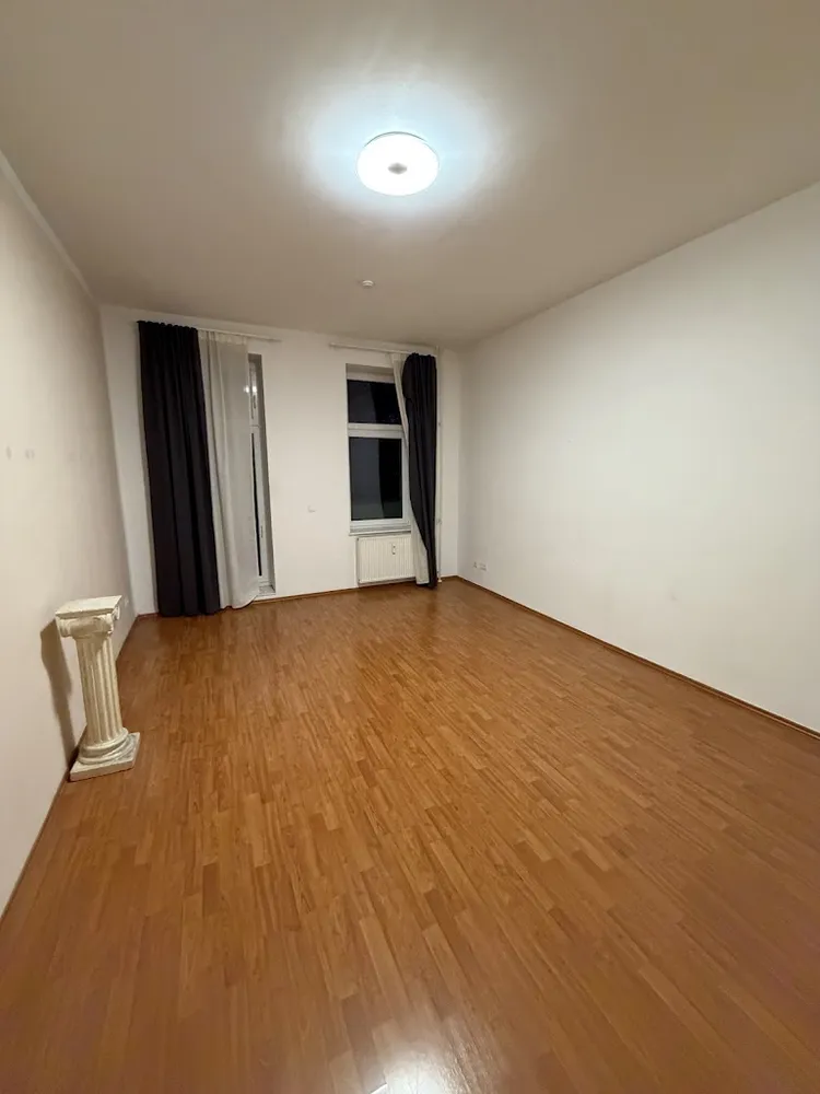 2 room apartment with 77 m² in Berlin – Photo 7