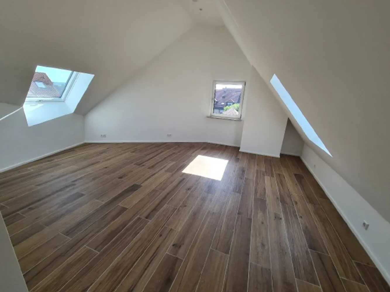 2 Zimmer Wohnung mit 57 m² in Stuttgart – Bild 2