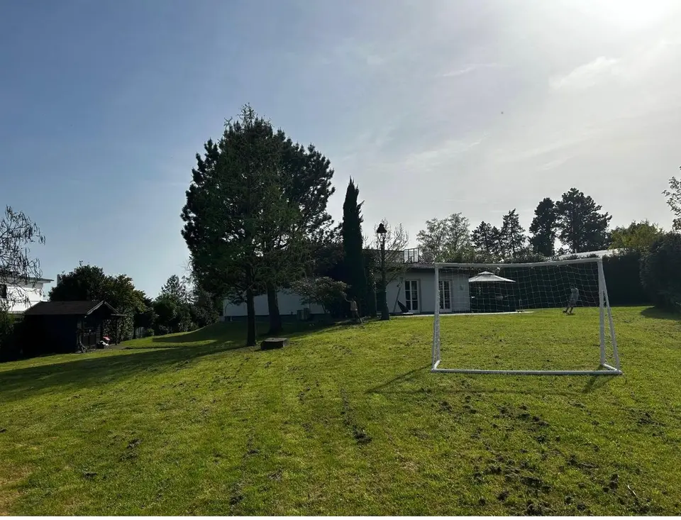 4 Zimmer Haus mit 260 m² in Bergisch Gladbach – Bild 3