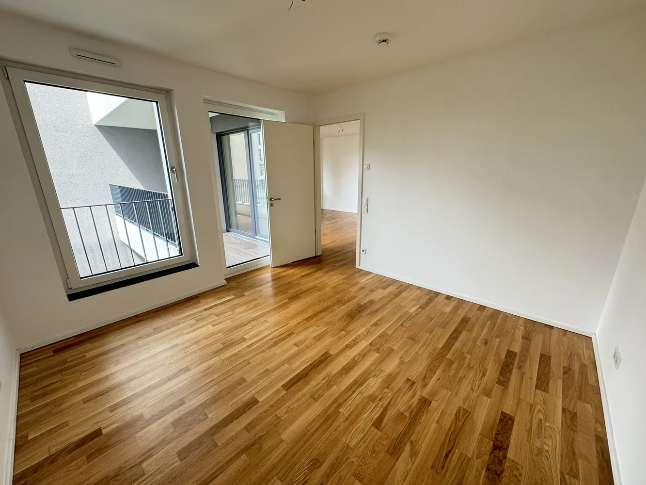 2 Zimmer Wohnung mit 55 m² in Berlin – Bild 11
