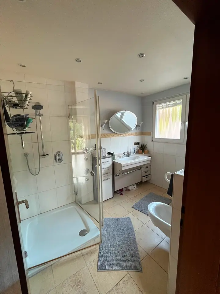 3 Zimmer Wohnung mit 95 m² in Bergisch Gladbach – Bild 9