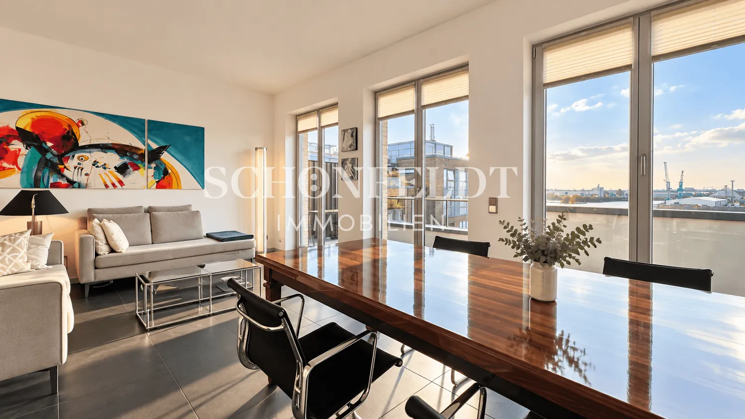 4 Zimmer Wohnung mit 141 m² in Hamburg – Bild 1