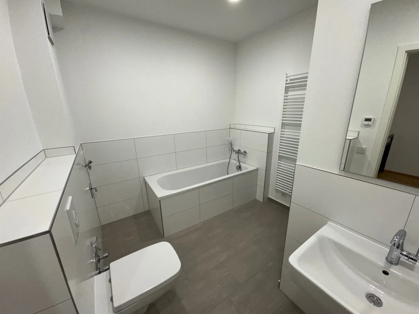 3 room apartment with 88 m² in Halle (Saale) – Photo 8