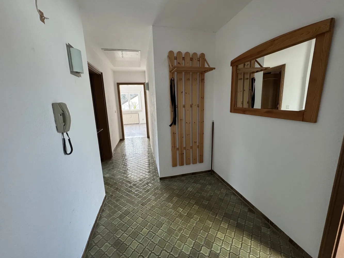 2 Zimmer Wohnung mit 74 m² in Wiesbaden – Bild 9
