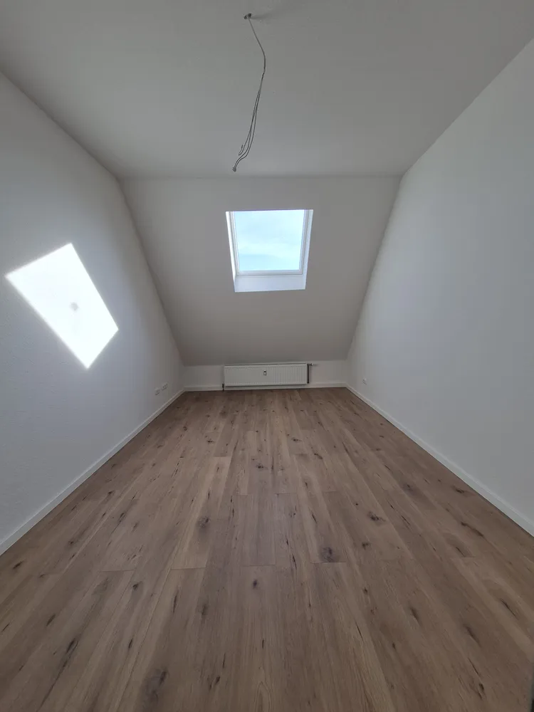2 Zimmer Wohnung mit 71 m² in Oberhausen – Bild 2