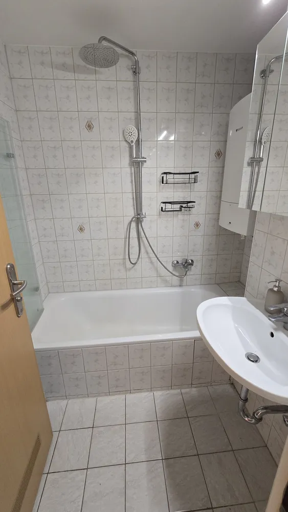 4 Zimmer Wohnung mit 79 m² in Stuttgart – Bild 12
