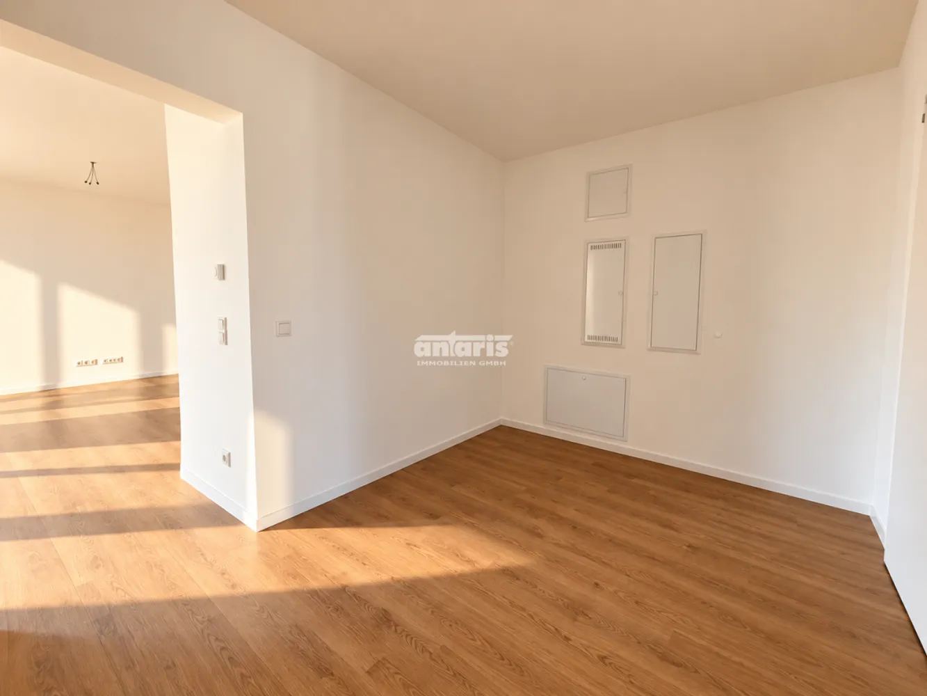 3 Zimmer Wohnung mit 96 m² in Erfurt – Bild 2