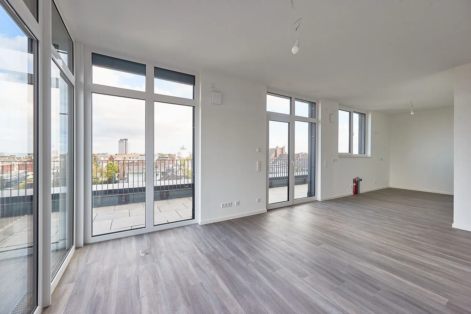 3 Zimmer Wohnung mit 105 m² in Düsseldorf – Bild 3